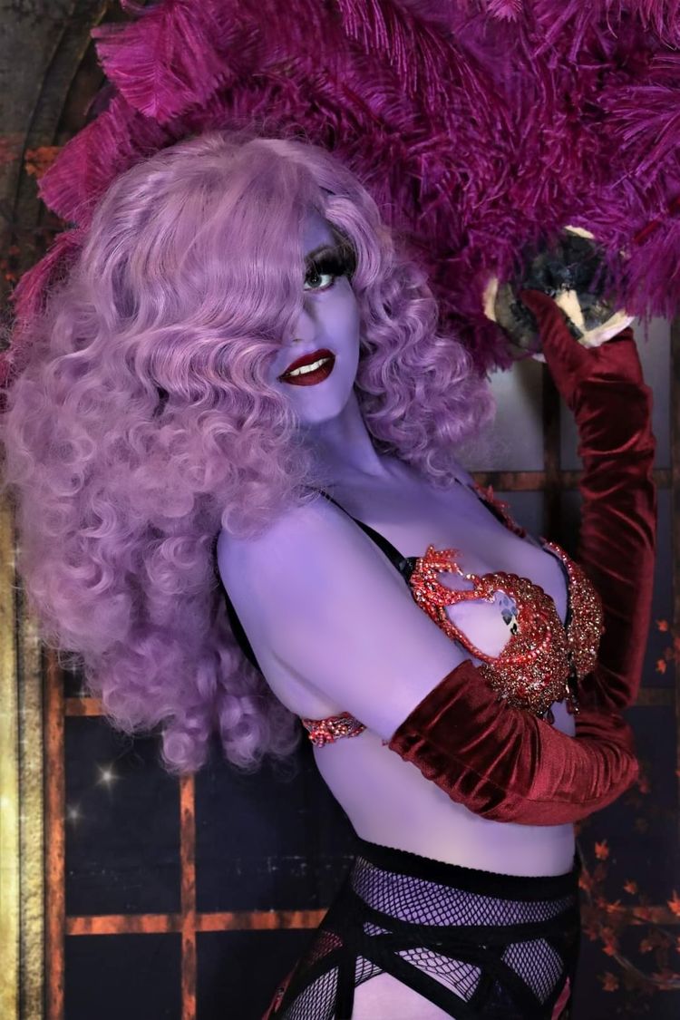 Bonbon Pinups