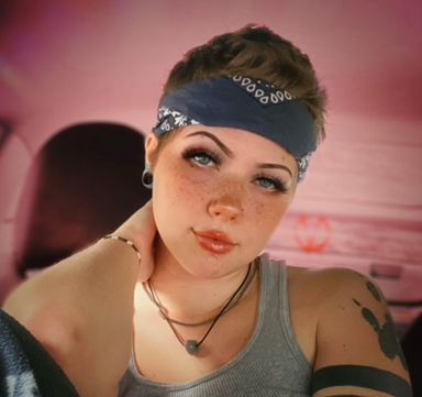 Best Hippie OnlyFans Accounts in December 2025 | Fansearch