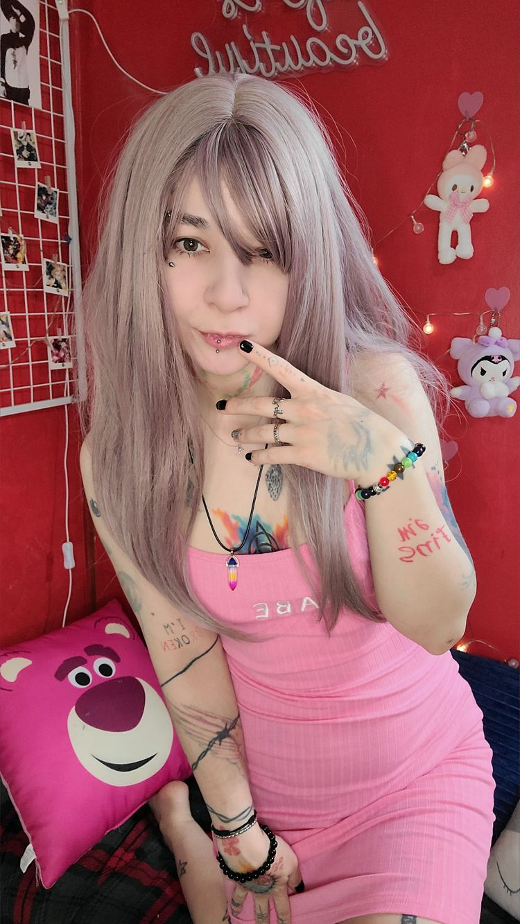 🍑 Evie~Chan 😇