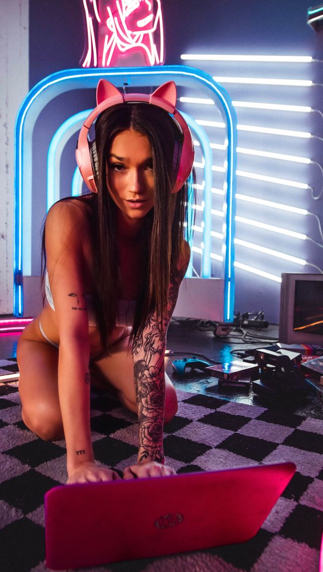 karsynfoys OnlyFans - Free Trial | Profile, Earnings, Stats, Socials | Fansearch