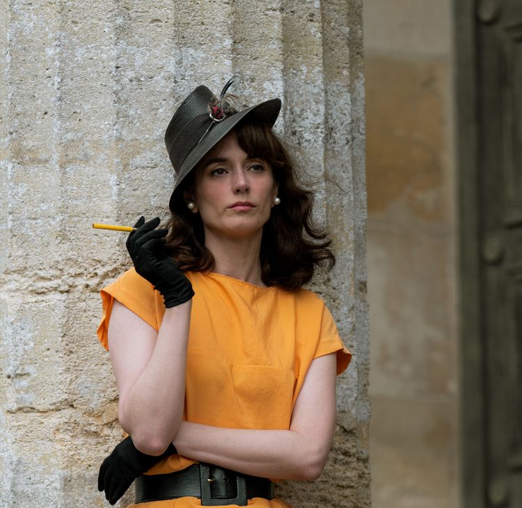 Kendal Brenneman / vintage smoking