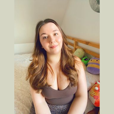 Best Bush OnlyFans Accounts in January 2026 | Fansearch