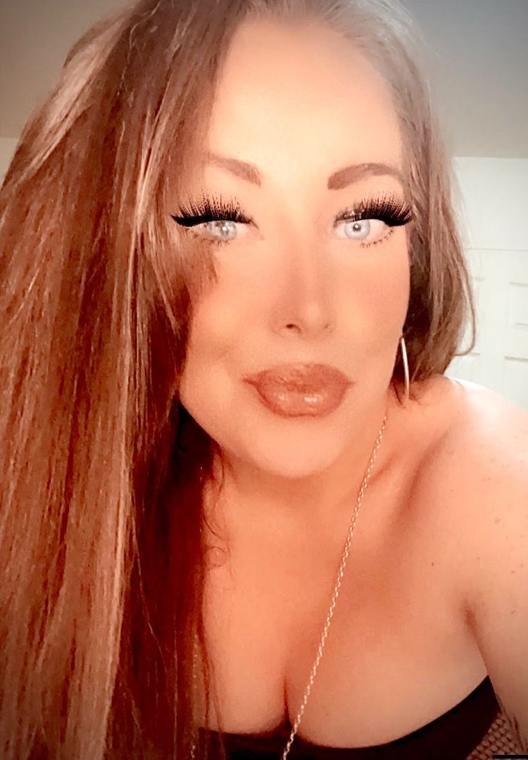 MsNikki221