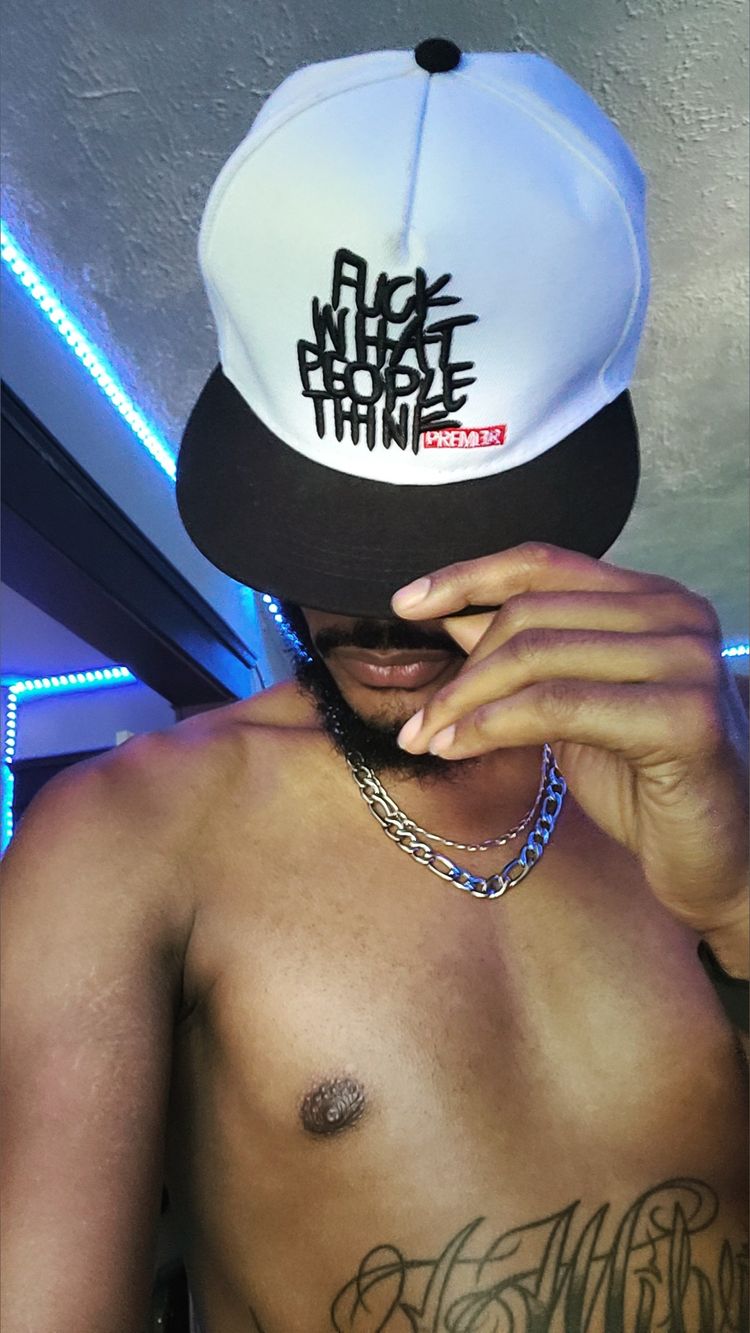 King UniQue👑