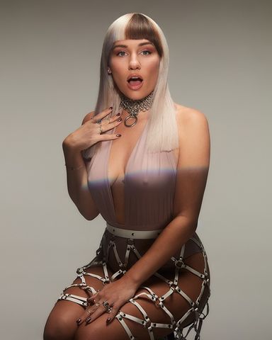 Best Bush OnlyFans Accounts in December 2025 Fansearch