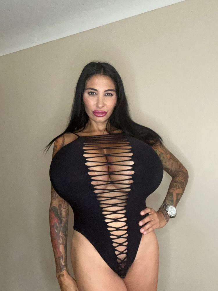 Ricki Raxxx