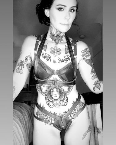 Best Black Hair OnlyFans Accounts in October 2025 Fansearch