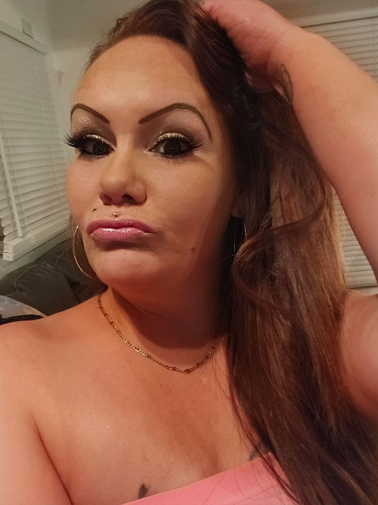 *🍒* Shani Reid *🍒*