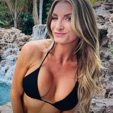 Best Adult OnlyFans Accounts in December 2025 | Fansearch