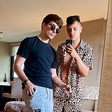 Best Black Hair OnlyFans Accounts in October 2025 | Fansearch